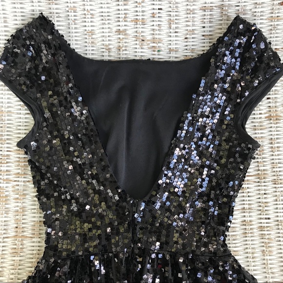 🆕 {Windsor} Black Sequin Party Mini Dress • Size 3 - Picture 4 of 9